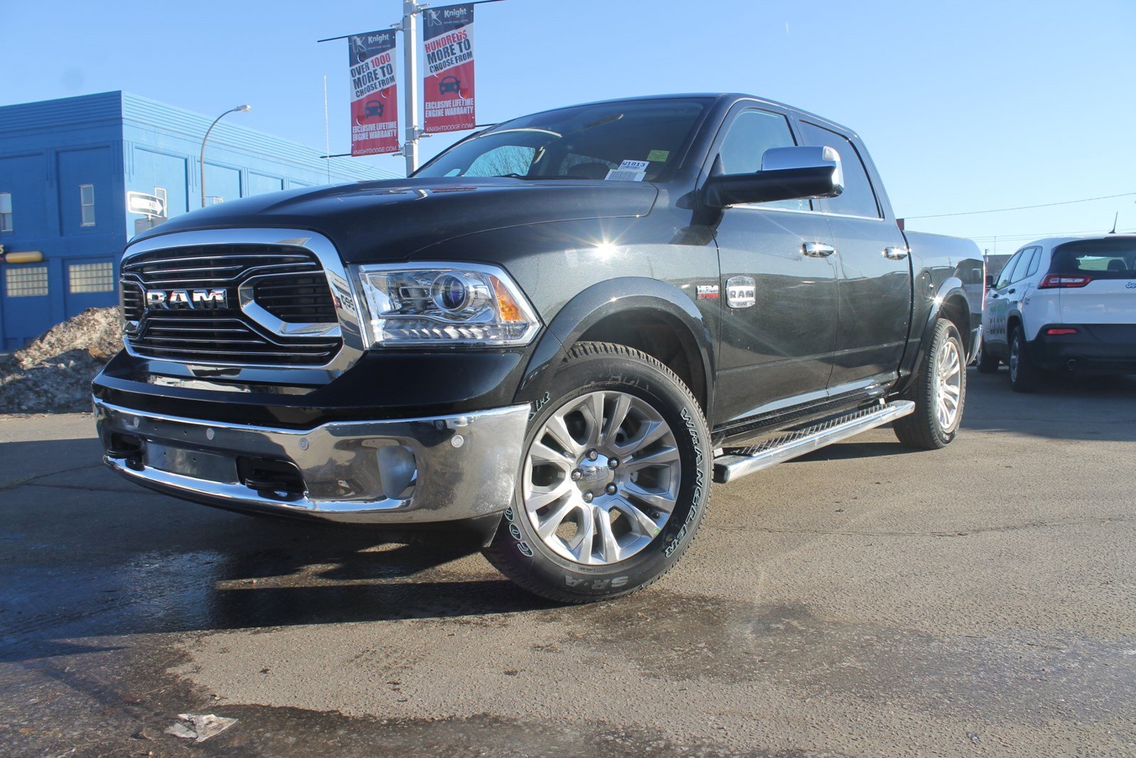 new-2018-ram-1500-longhorn-crew-cab-sunroof-navigation-crew-cab