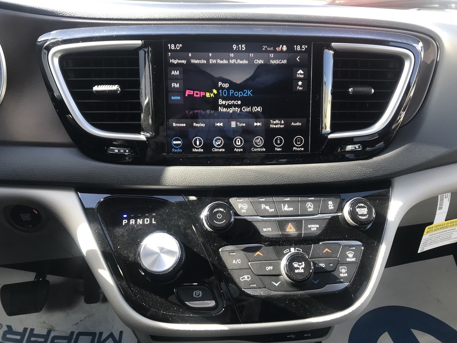 New 2019 Chrysler Pacifica TouringL Navigation DVD