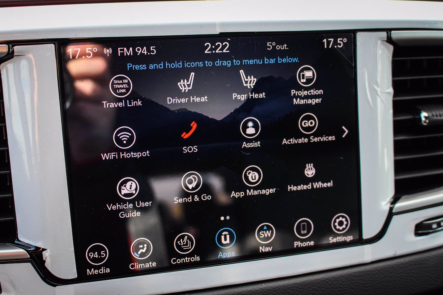 New 2020 Chrysler Pacifica TouringL 35th Anniversary Navigation
