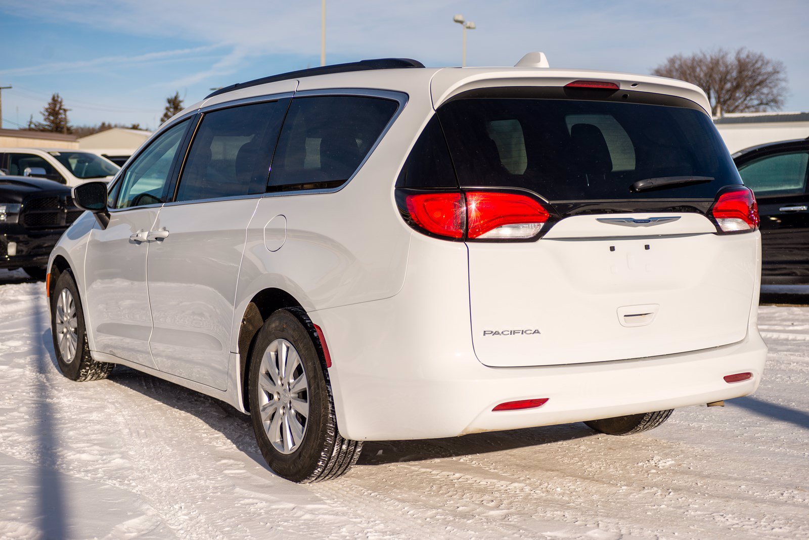 Certified PreOwned 2017 Chrysler Pacifica LX Bluetooth 2nd & 3rd