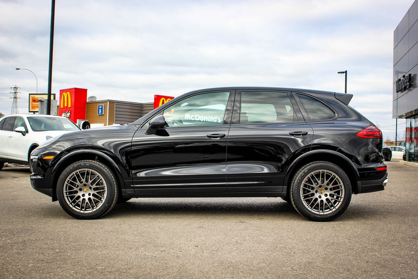 New 2018 Porsche Cayenne Platinum Edition Sport Utility In Winnipeg