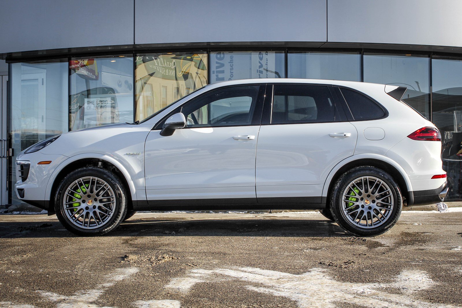 New 2018 Porsche Cayenne S EHybrid Platinum Edition Sport Utility in